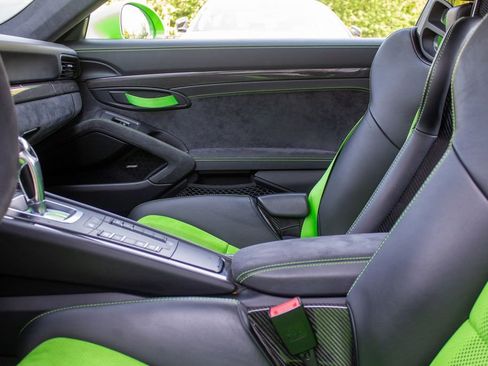 Used 2019 Porsche 911 GT3 RS RWD image 21