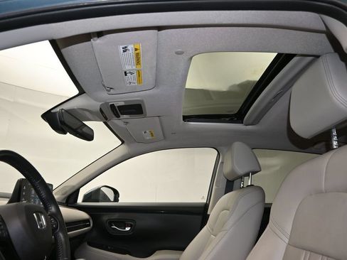 Certified 2024 Honda HR-V EX-L image 28
