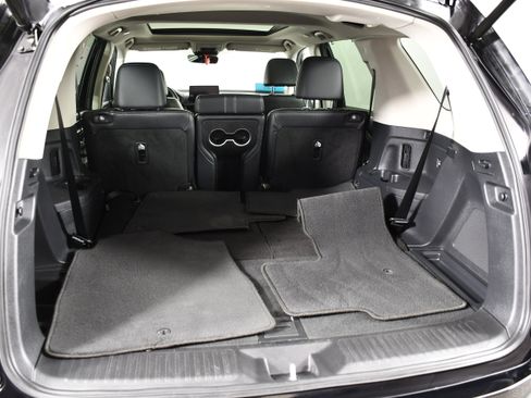 Certified 2023 Honda Pilot Touring image 48