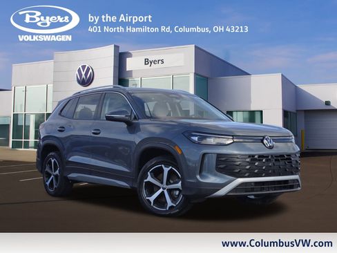 New 2026 Volkswagen Tiguan SE image 1