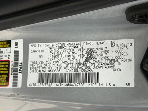 Used 2012 Toyota Tacoma 4x4 Access Cab V6 w/ TRD Sport Pkg image 37