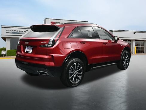 Used 2025 Cadillac XT4 Sport FWD image 5