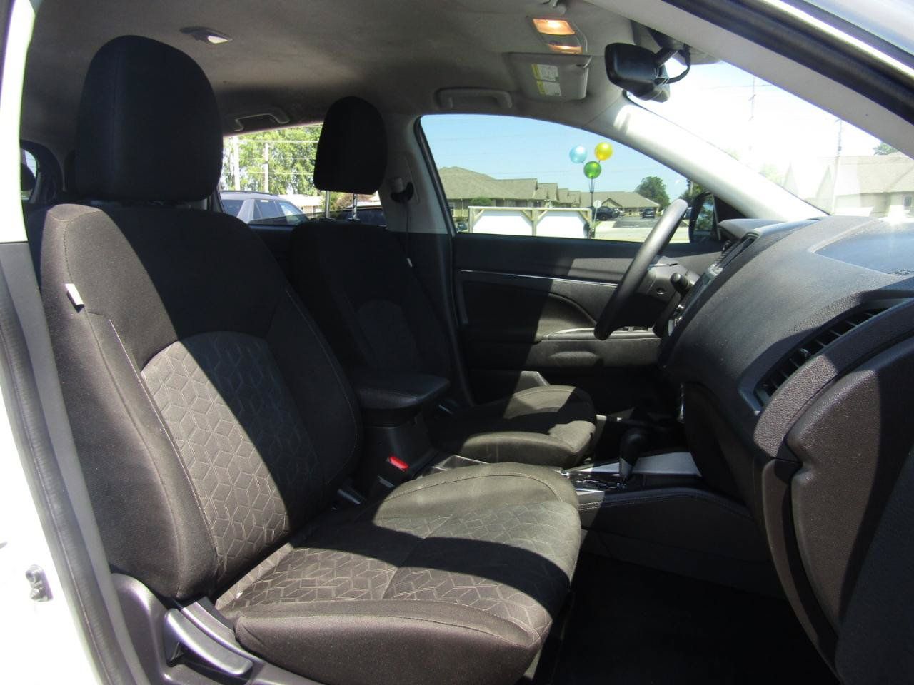 Used 2023 Mitsubishi Outlander Sport AWD image 23