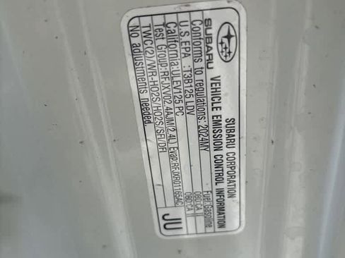 Used 2024 Toyota GR86 Premium image 12