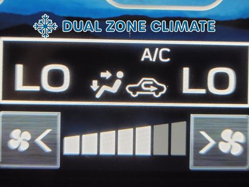 Used 2024 Subaru Ascent Onyx Edition AWD/4WD image 23