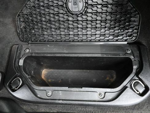 Used 2020 RAM 1500 Laramie AWD/4WD image 29
