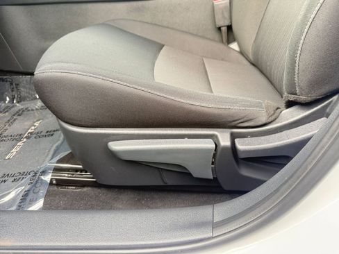 Used 2025 Nissan Sentra SV image 23