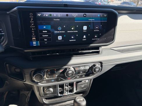 Used 2024 Jeep Wrangler Unlimited Sahara w/ Technology Group image 21