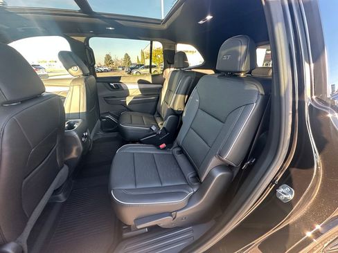 New 2026 Buick Enclave Sport Touring w/ Power Package image 32