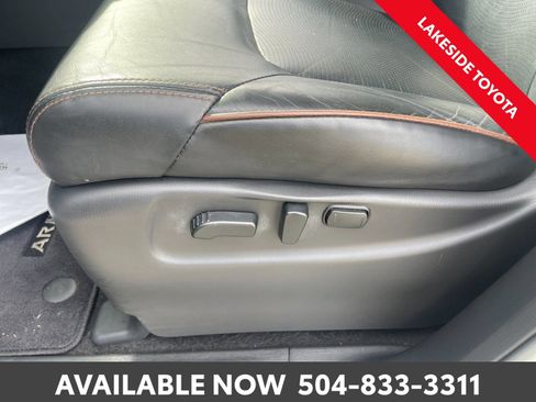Used 2020 Nissan Armada SL w/ Premium Package image 31