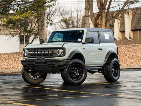 Used 2022 Ford Bronco 2-Door image 1