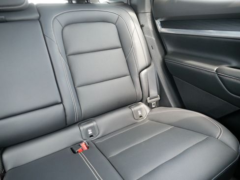 Used 2025 GMC Terrain Elevation w/ Elevation Premium Package AWD/4WD image 14