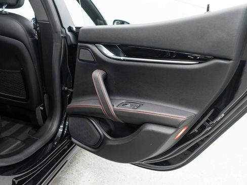 Used 2022 Maserati Ghibli Modena Q4 image 27