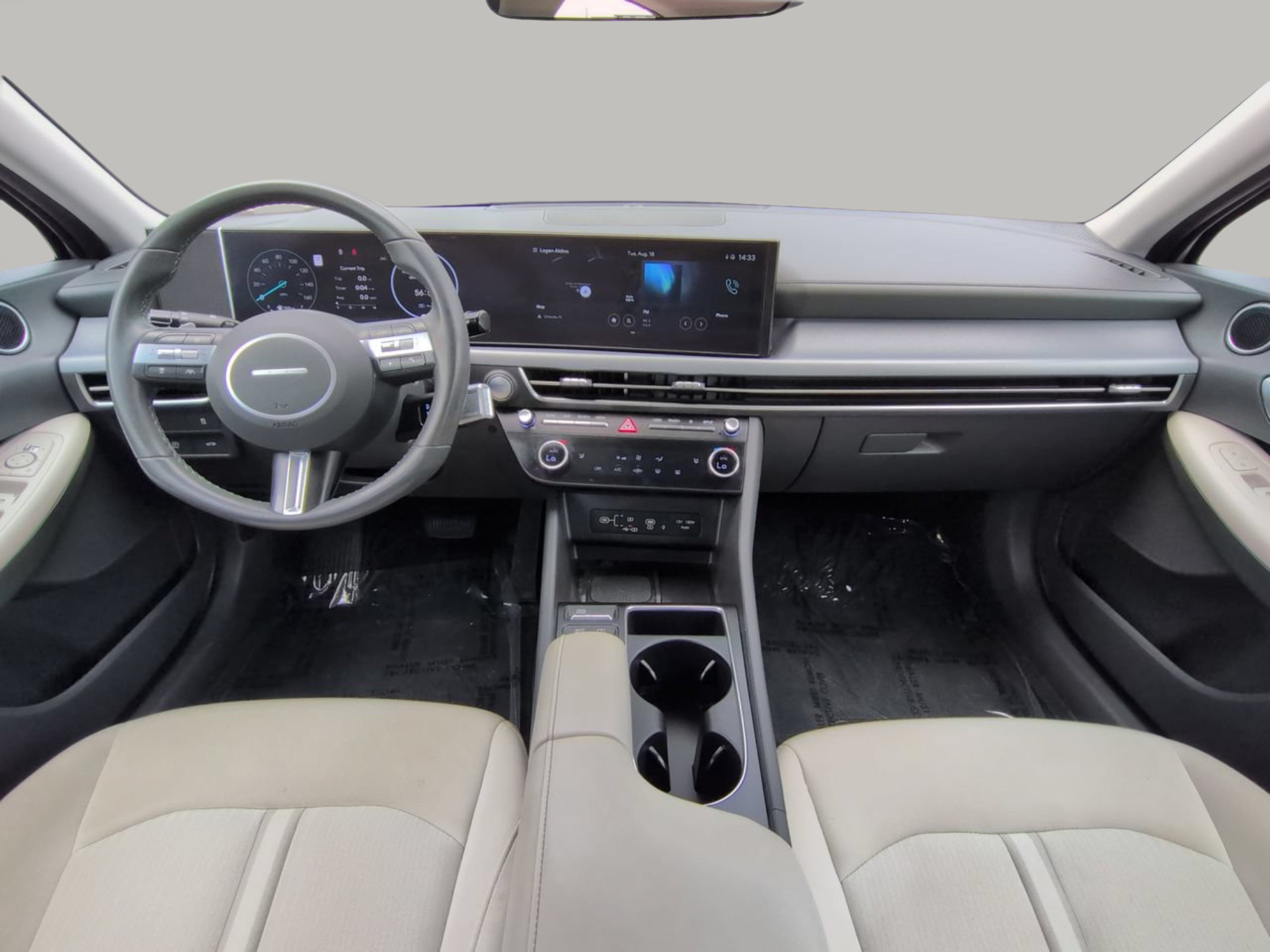 Used 2025 Hyundai Sonata SEL FWD image 4