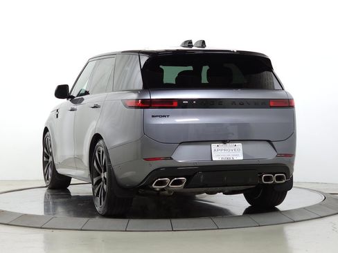Used 2025 Land Rover Range Rover Sport Autobiography AWD/4WD image 3
