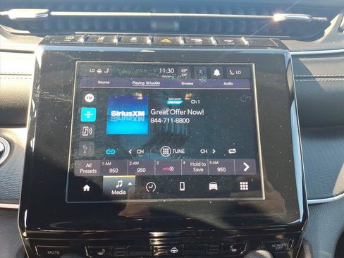 Used 2023 Jeep Grand Cherokee L Altitude image 18