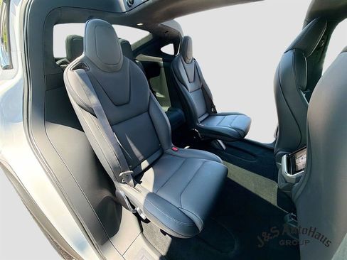 Used 2022 Tesla Model X Plaid AWD/4WD image 35