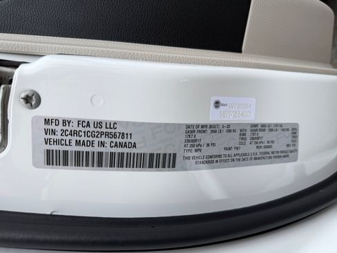 Used 2023 Chrysler Voyager LX FWD image 27