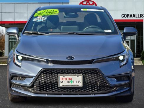 Used 2026 Toyota Corolla SE w/ SE Package FWD image 9