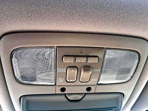 Used 2004 Lexus GX 470 image 39