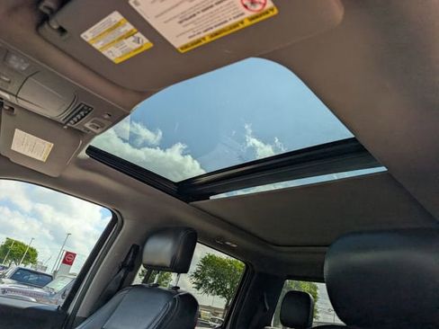 Used 2019 Ford F250 Lariat w/ Lariat Ultimate Package image 27