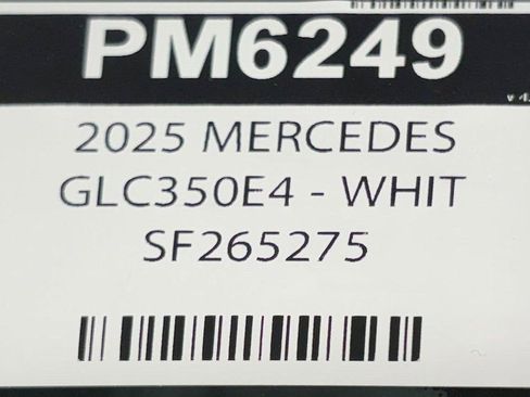 Used 2025 Mercedes-Benz GLC 350e 4MATIC w/ AMG Line image 35