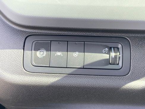 New 2027 Chevrolet Bolt LT w/ Comfort Package FWD image 19