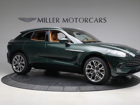Used 2023 Aston Martin DBX AWD/4WD image 7
