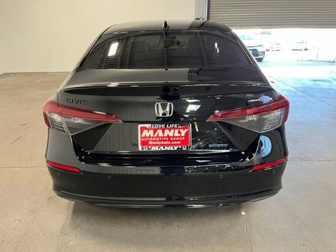 Used 2026 Honda Civic Sport Touring image 4