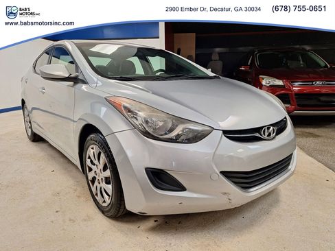 Used 2013 Hyundai Elantra GLS image 11