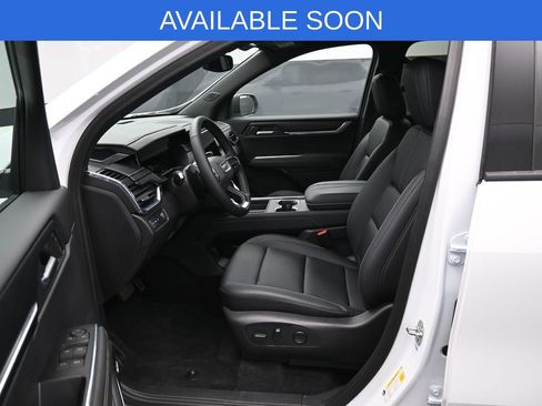 Used 2024 GMC Acadia Elevation w/ Luxury Package image 9