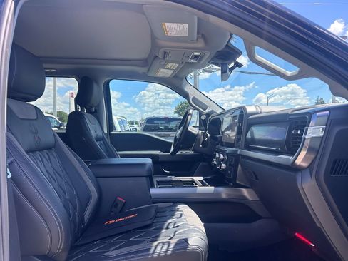 Used 2026 Ford F250 Lariat w/ Black Appearance Package AWD/4WD image 21