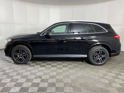Used 2026 Mercedes-Benz GLC 300 4MATIC image 2