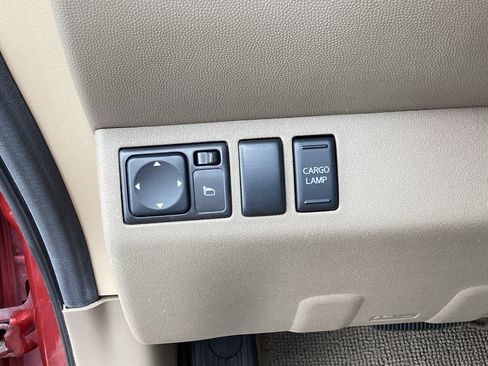 Used 2014 Nissan Frontier SV RWD image 22