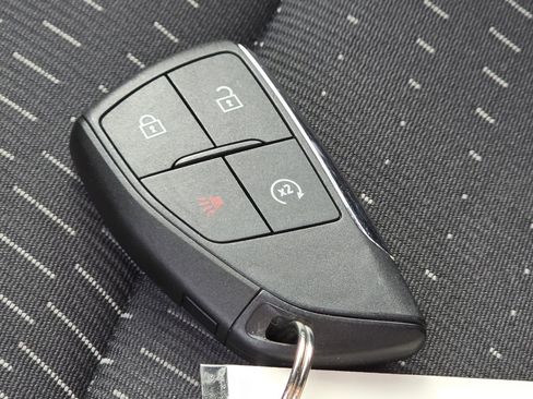 Used 2025 Chevrolet Equinox LT image 35