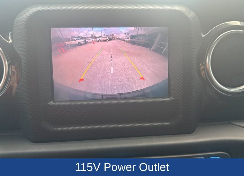 Used 2021 Jeep Wrangler Unlimited Sahara AWD/4WD image 8