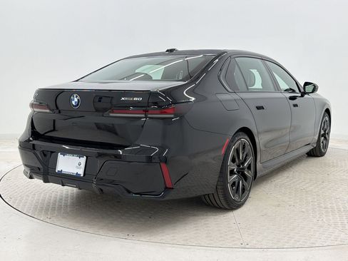 New 2026 BMW i7 xDrive60 AWD/4WD image 9