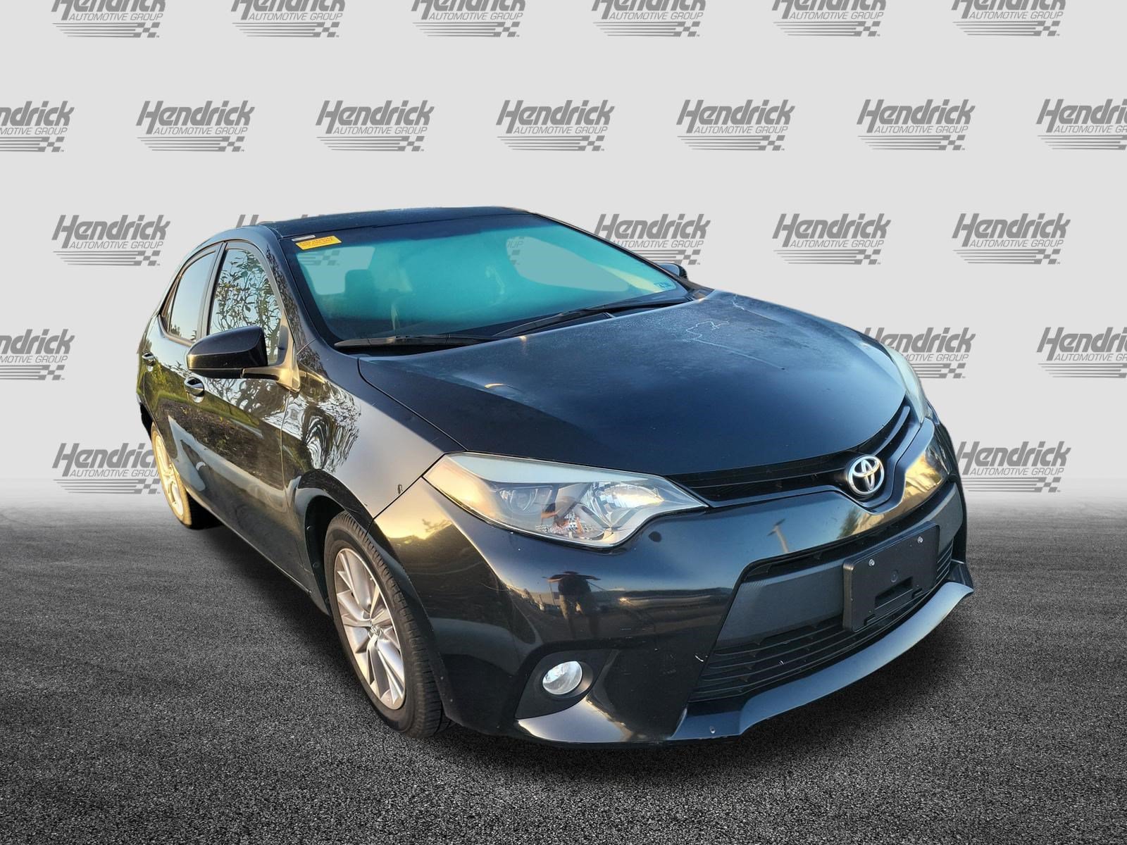 Used 2014 Toyota Corolla LE Premium w/ Driver Convenience Package FWD image 2