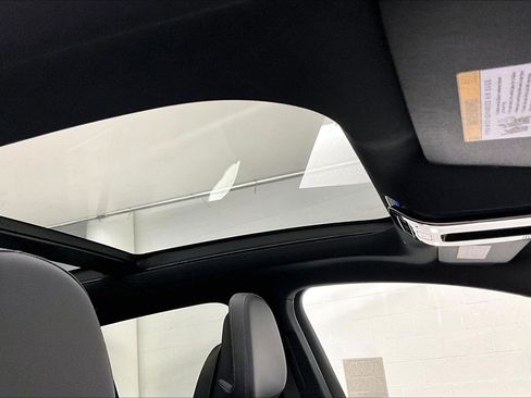 Used 2026 Mercedes-Benz EQE 320+ SUV image 26