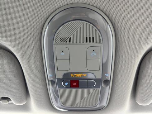 Used 2023 Hyundai Ioniq 5 SEL image 30