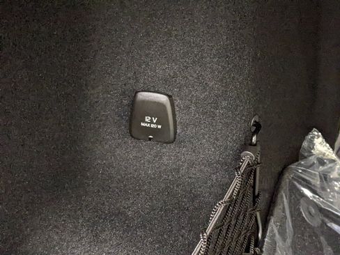 New 2026 Volvo XC60 B5 Ultra w/ Protection Package Premier image 28