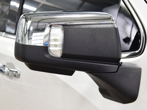 Used 2024 GMC Sierra 1500 Denali Ultimate image 18