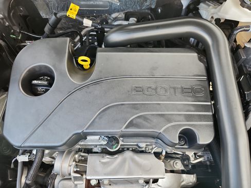 Used 2024 Chevrolet Equinox LT AWD/4WD image 21