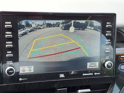 Certified 2021 Toyota Camry XLE image 16