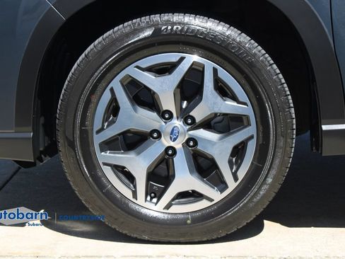 Certified 2024 Subaru Forester Premium AWD/4WD image 30