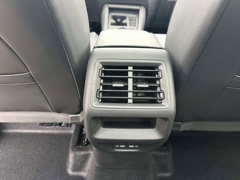 New 2026 Volkswagen Tiguan SE R-Line image 15