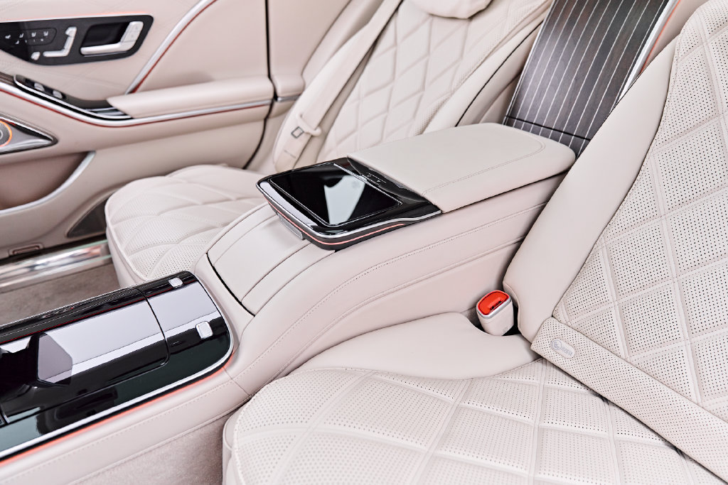 Used 2024 Mercedes-Benz Maybach S 680 4MATIC image 59