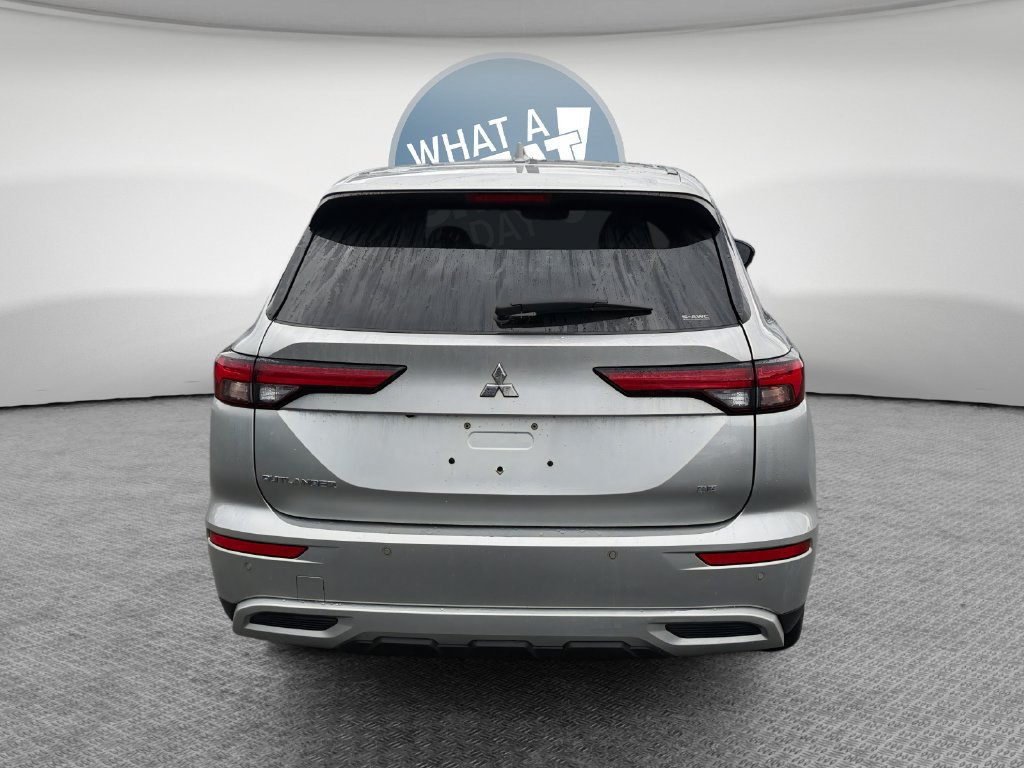 Used 2024 Mitsubishi Outlander SE AWD/4WD image 5