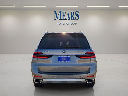 Used 2026 BMW X7 xDrive40i image 4