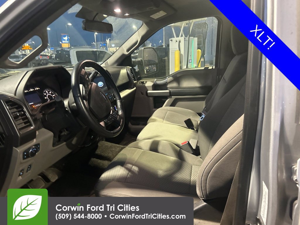Used 2017 Ford F150 XLT w/ Equipment Group 302A Luxury AWD/4WD image 11